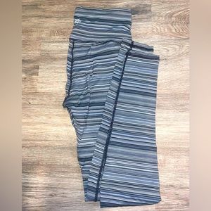 ATHLETA Leggings 🖤🤍